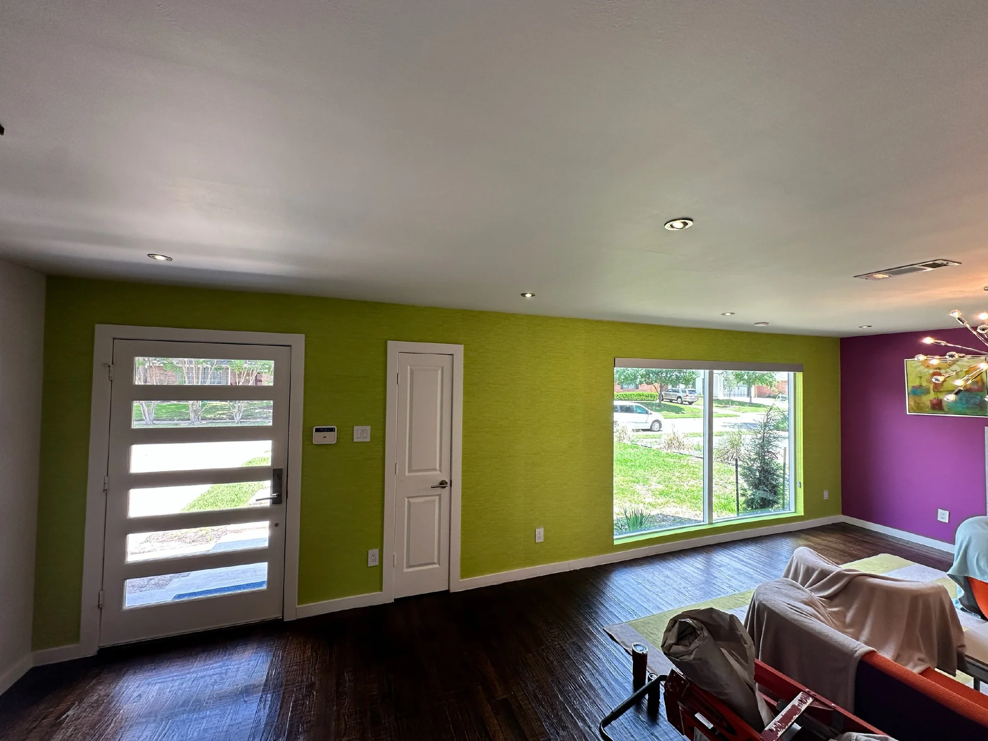 Commercial wallpaper installation for Atlanta businesses