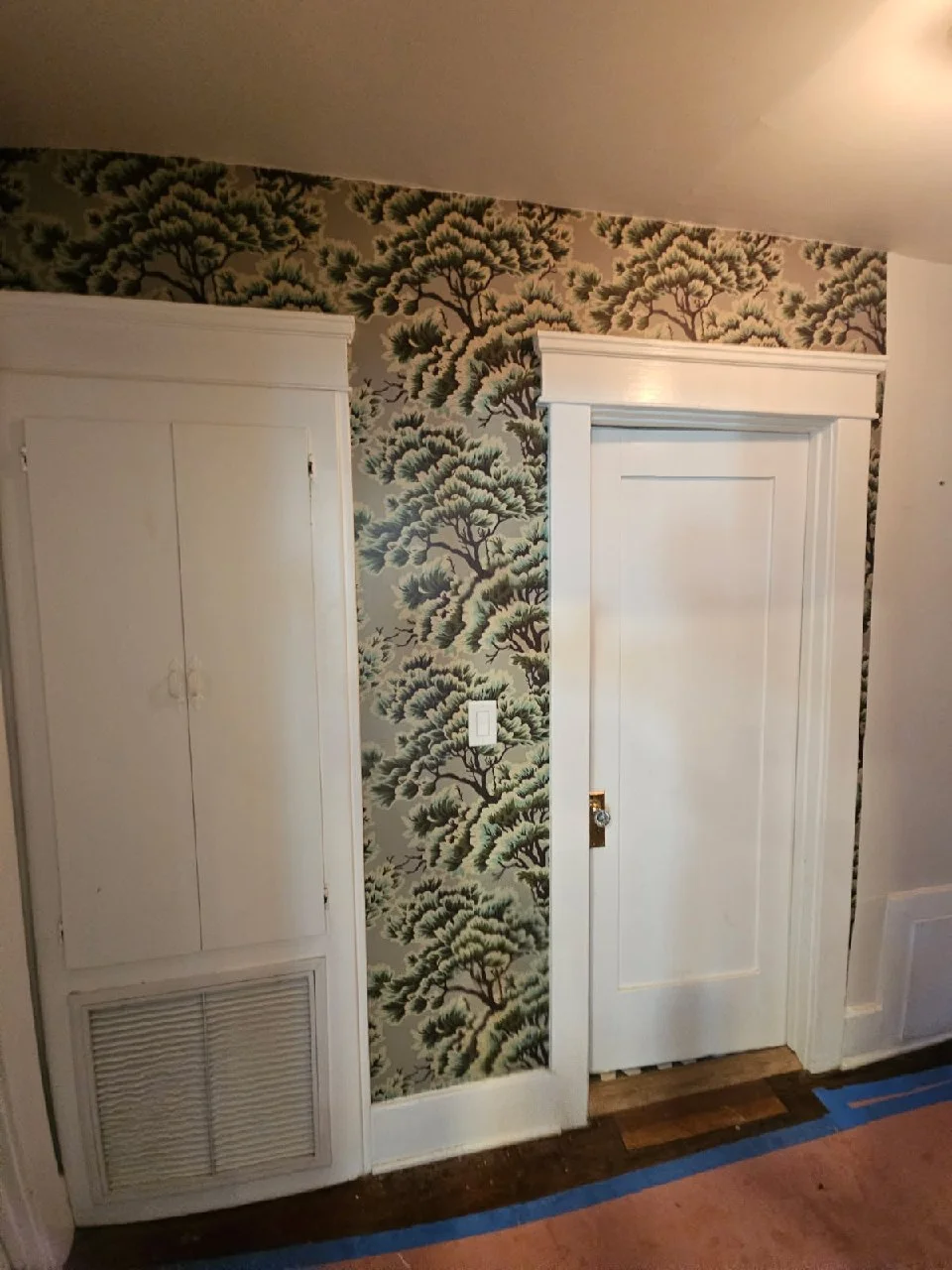 Residential Wallpaper Installation example 2